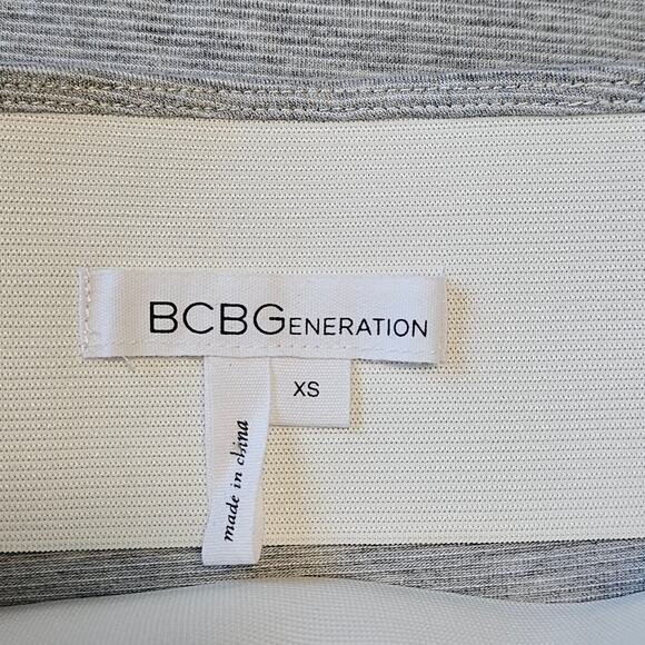 BCBG Skirt Size XS Gray White Micro Stripe Y2K Low Rise Stretchy Maxi Minimalist - Picture 4 of 9